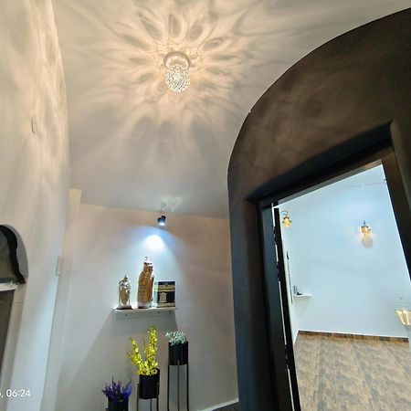 Caveman Guest House Pondicherry Exterior photo