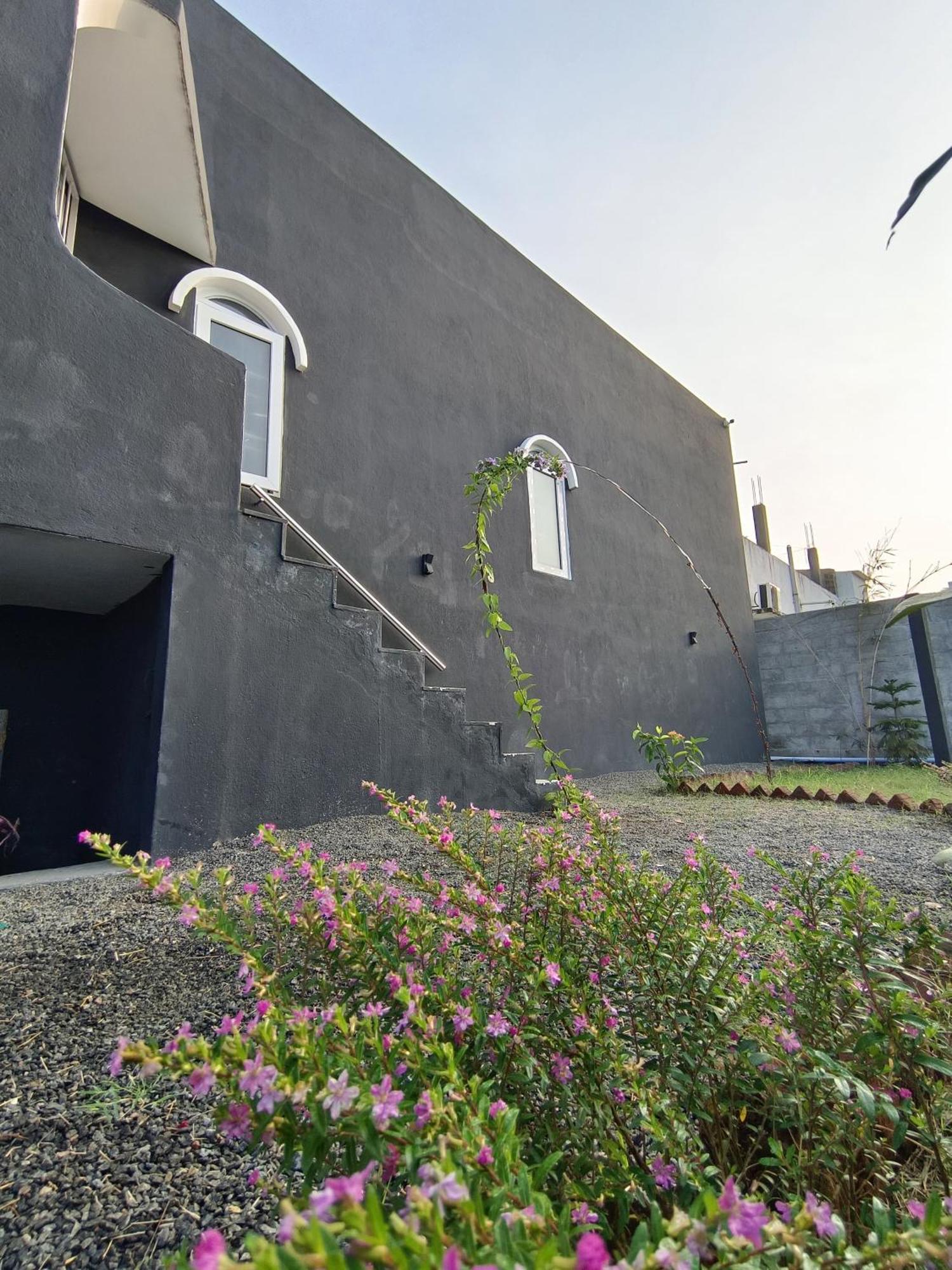 Caveman Guest House Pondicherry Exterior photo
